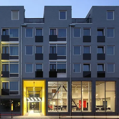The Social Hub Hotel 3*
