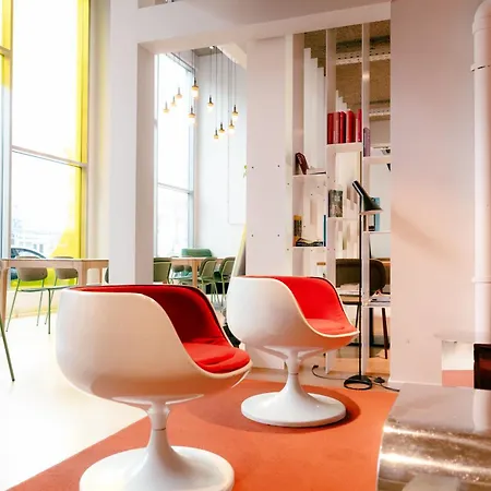 The Social Hub Hotel